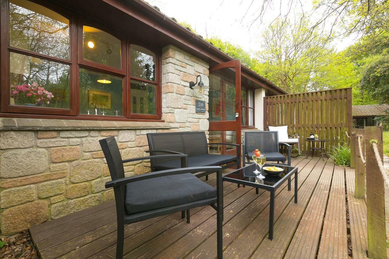 Cosy Woodland Home Uny Lelant 외부 사진