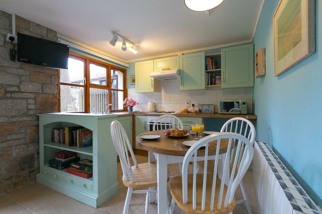 Cosy Woodland Home Uny Lelant 외부 사진